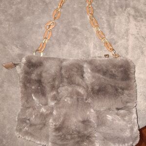 Faux Fur Chain Shoulder Bag - Gray